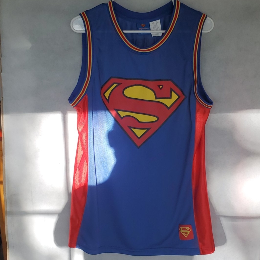 DC - Superman Sleeveless Basketball Jersey - Sz L